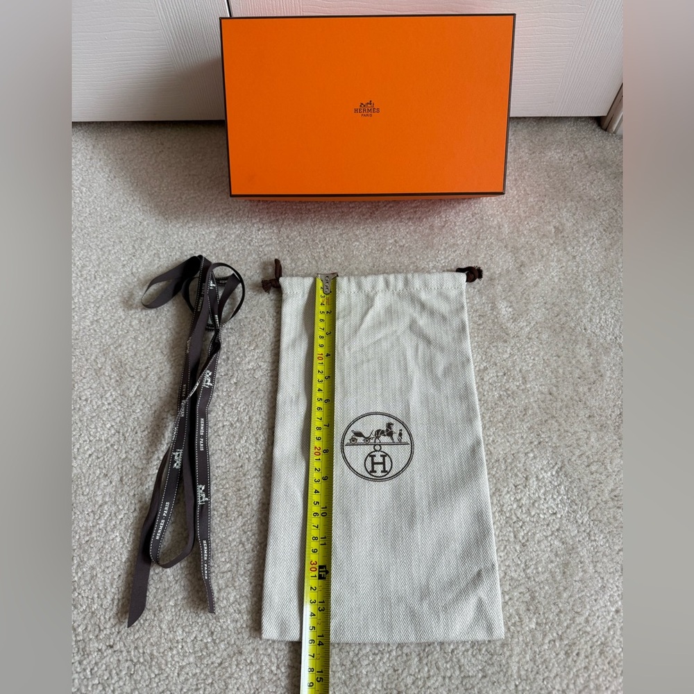 Authentic Hermes Paris Orange Empty Gift Purse Box 11”x9”x4” Dust Bag, Ribbon